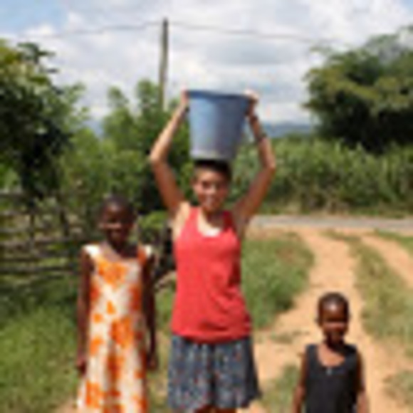 Meet your Posher, Bridget - Picture 1 of 1